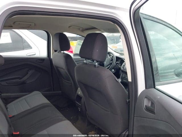 2017 FORD ESCAPE S 8