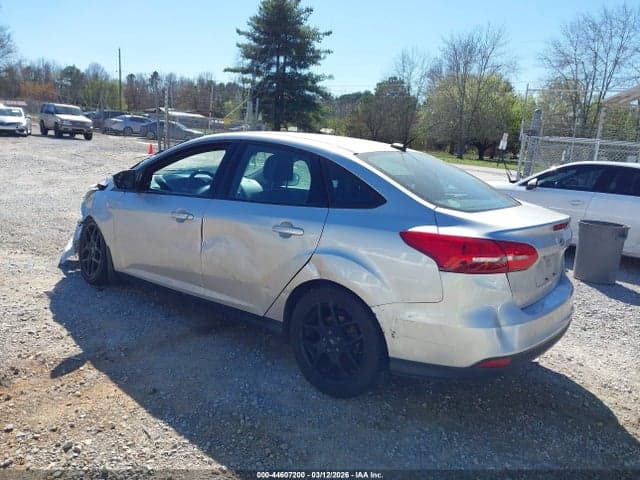 2016 FORD FOCUS SE 3