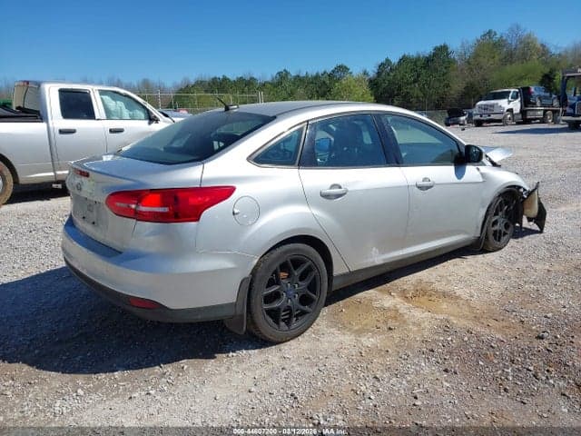 2016 FORD FOCUS SE 4