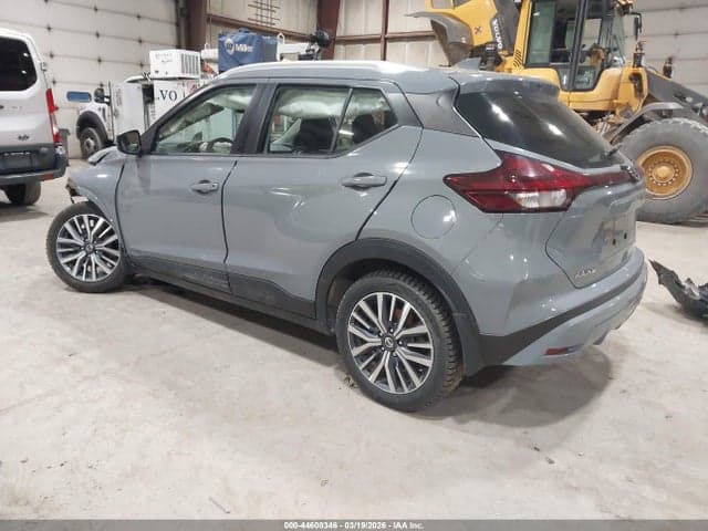 2021 NISSAN KICKS SV XTRONIC CVT 3