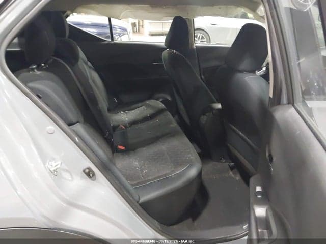 2021 NISSAN KICKS SV XTRONIC CVT 8