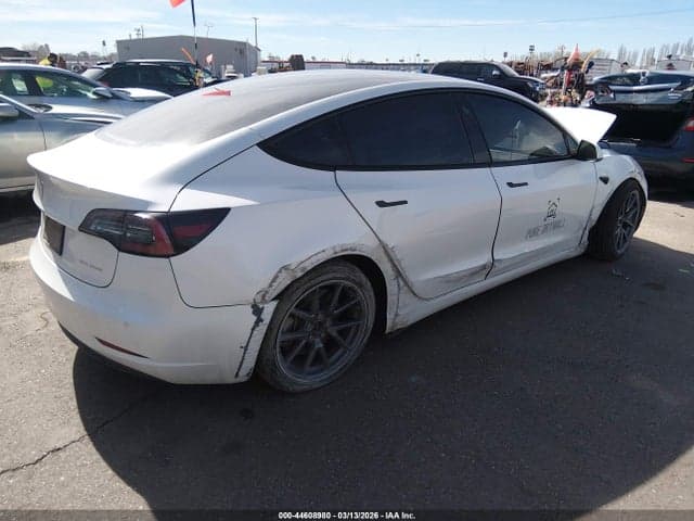 2022 TESLA MODEL 3 LONG RANGE DUAL MOTOR ALL-WHEEL DRIVE 4