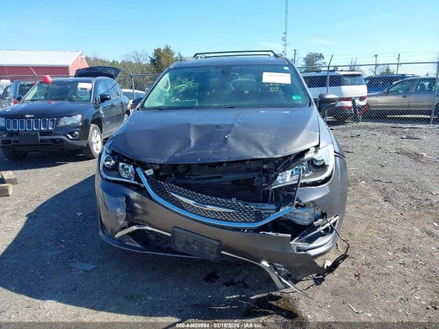 2017 CHRYSLER PACIFICA TOURING-L 6