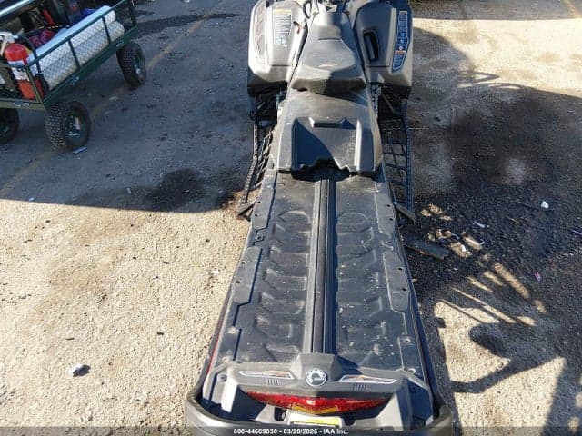 2022 SKI-DOO SUMMIT X 850 14