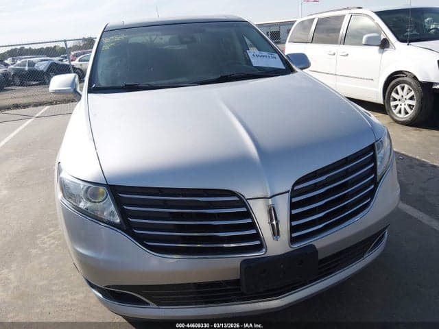 2018 LINCOLN MKT ELITE 12