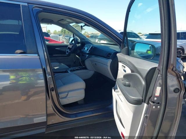 2021 HONDA PILOT 2WD LX 5