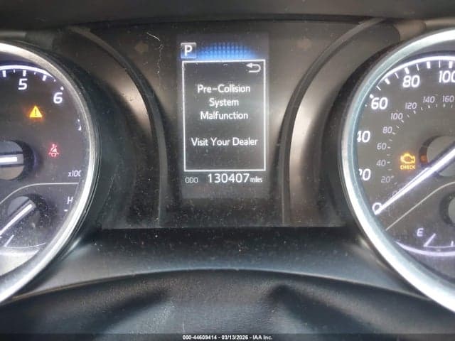 2019 TOYOTA CAMRY SE 15