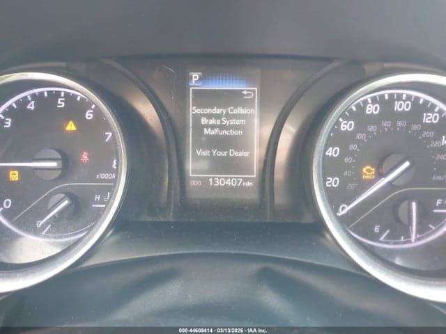 2019 TOYOTA CAMRY SE 7