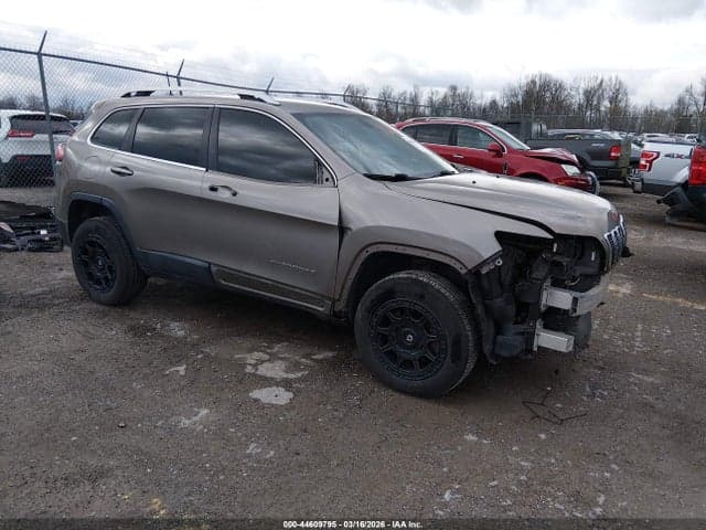 2019 JEEP CHEROKEE LATITUDE PLUS 4X4 1