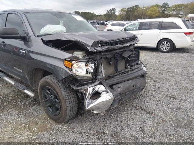 2021 TOYOTA TUNDRA SR5 6