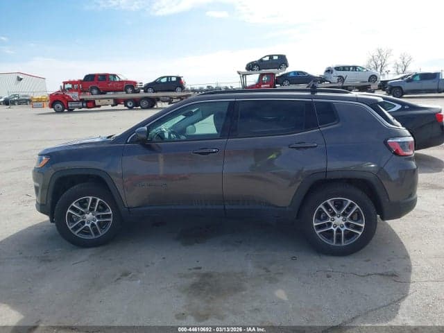 2020 JEEP COMPASS SUN AND SAFETY 4X4 15