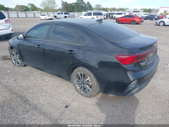 2023 KIA FORTE LXS 3
