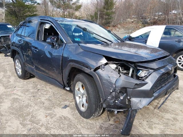 2021 TOYOTA RAV4 XLE 6