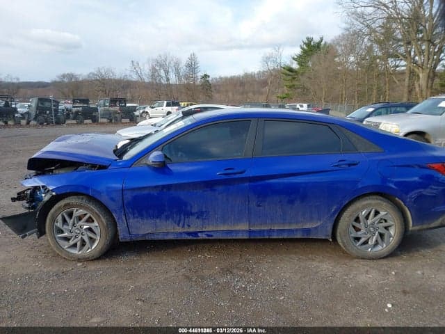 2024 HYUNDAI ELANTRA SEL 15