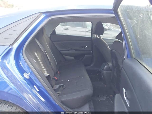 2024 HYUNDAI ELANTRA SEL 8
