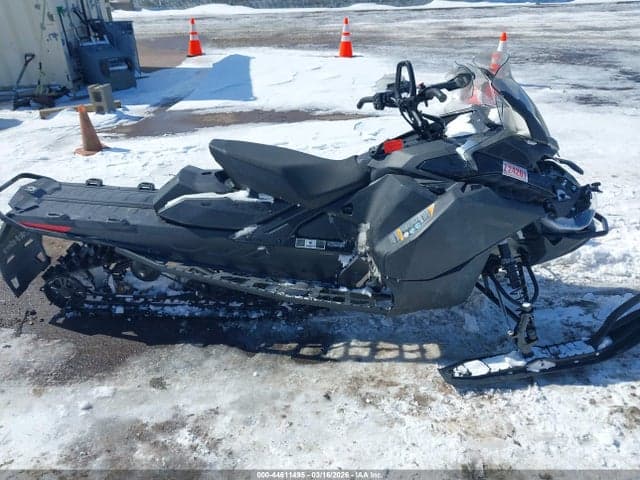 2025 SKI-DOO BACK COUNTRY X 800 - 1
