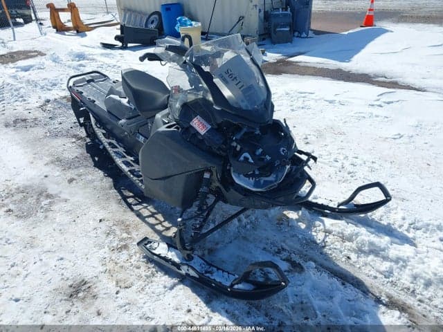2025 SKI-DOO BACK COUNTRY X 800 2