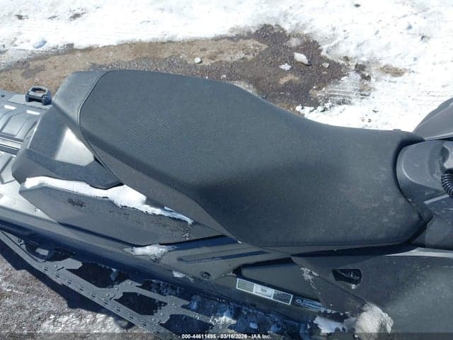 2025 SKI-DOO BACK COUNTRY X 800 5