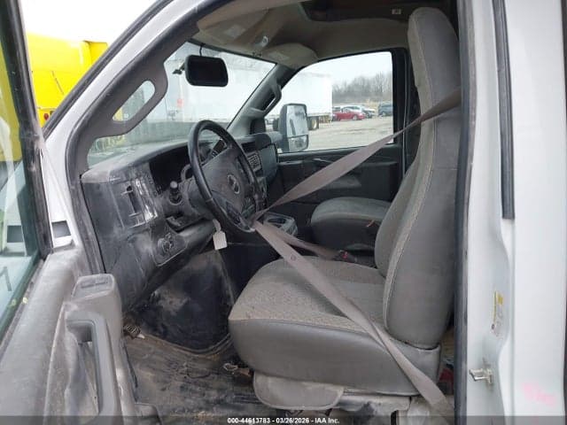2023 GMC SAVANA CUTAWAY WORK VAN 7