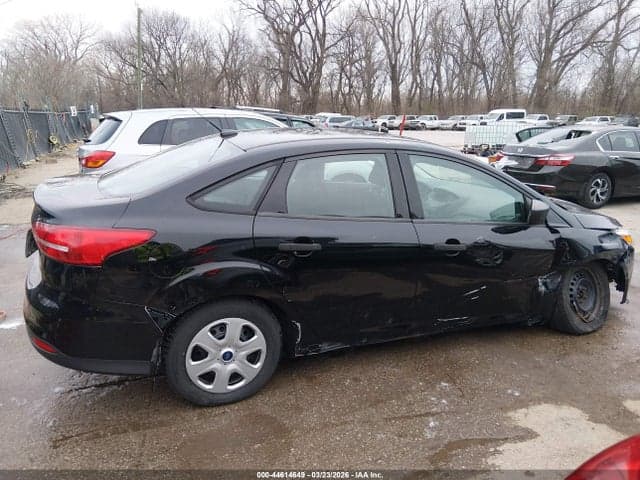2017 FORD FOCUS S 12