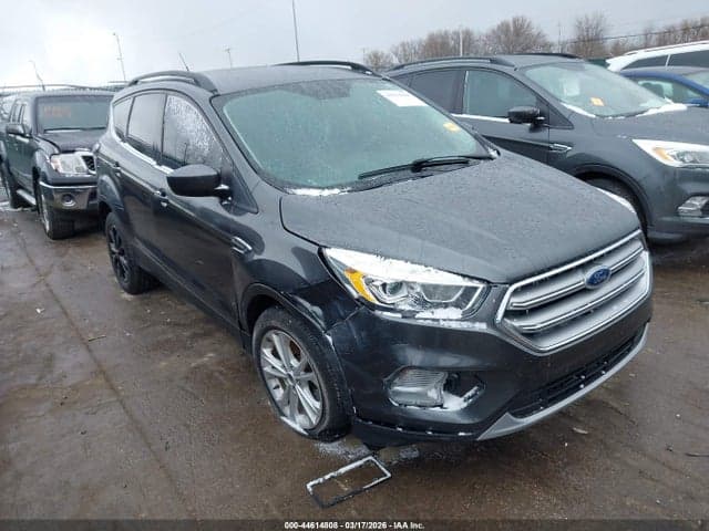 2017 FORD ESCAPE SE - 1