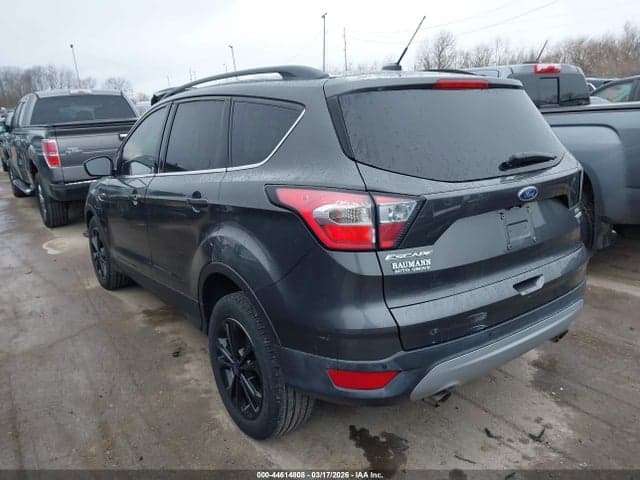 2017 FORD ESCAPE SE 3