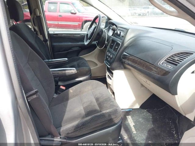 2017 DODGE GRAND CARAVAN SE 5