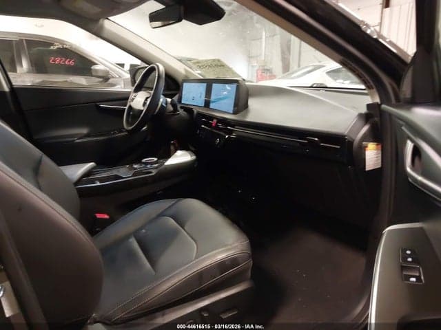 2024 KIA EV6 WIND 5