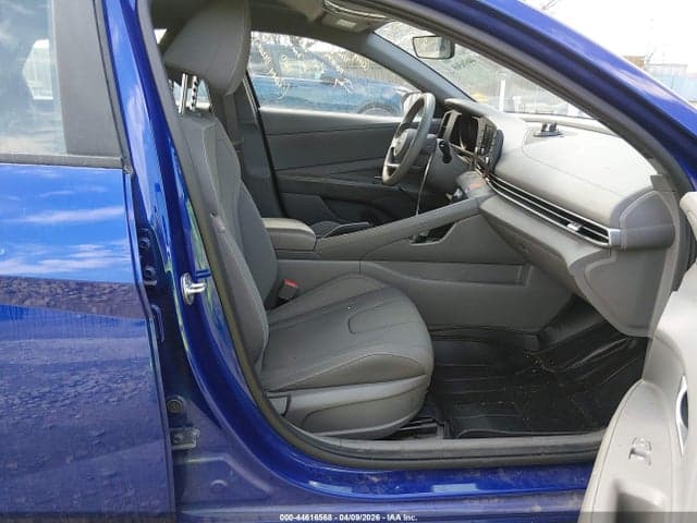 2023 HYUNDAI ELANTRA SEL 5