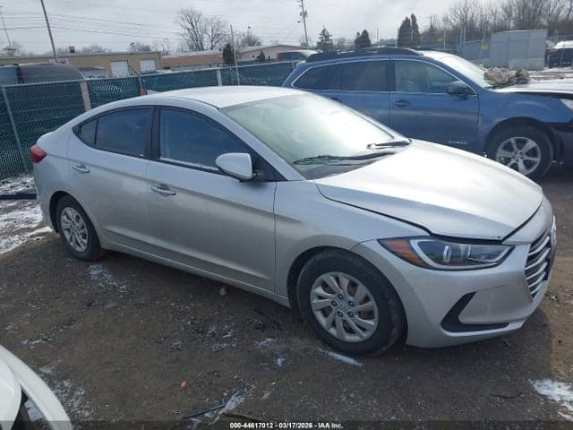 2018 HYUNDAI ELANTRA SE 13