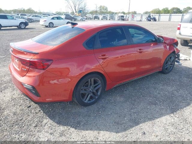 2021 KIA FORTE GT-LINE 4