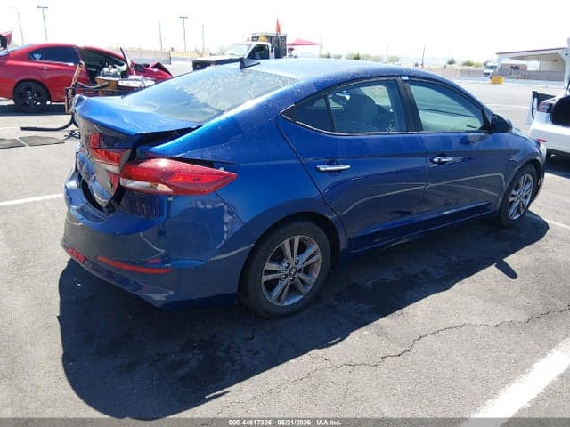 2017 HYUNDAI ELANTRA SE 4