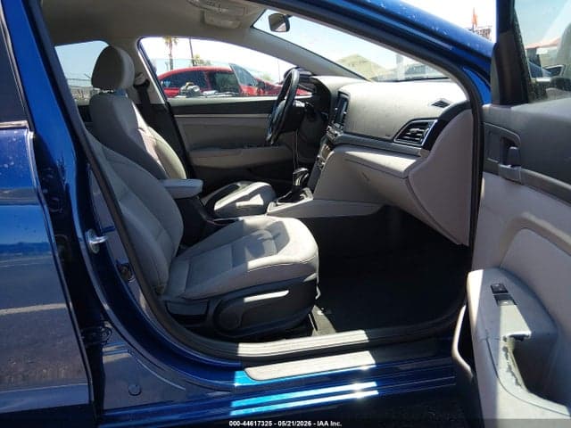 2017 HYUNDAI ELANTRA SE 5