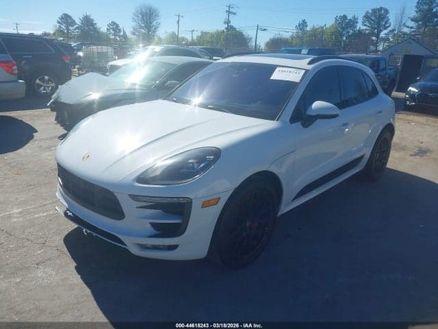 2018 PORSCHE MACAN GTS 2