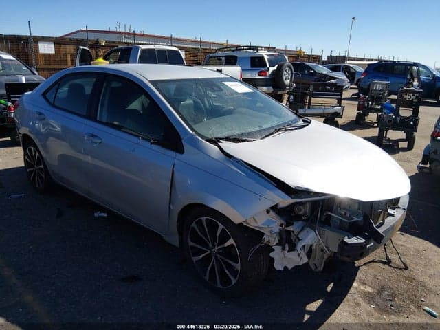 2017 TOYOTA COROLLA SE