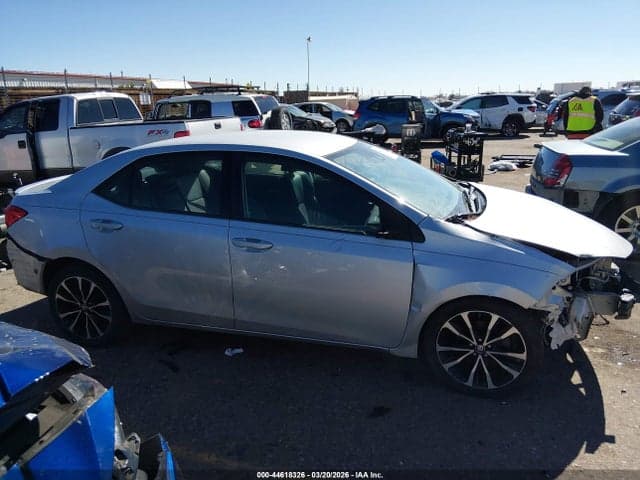 2017 TOYOTA COROLLA SE 13