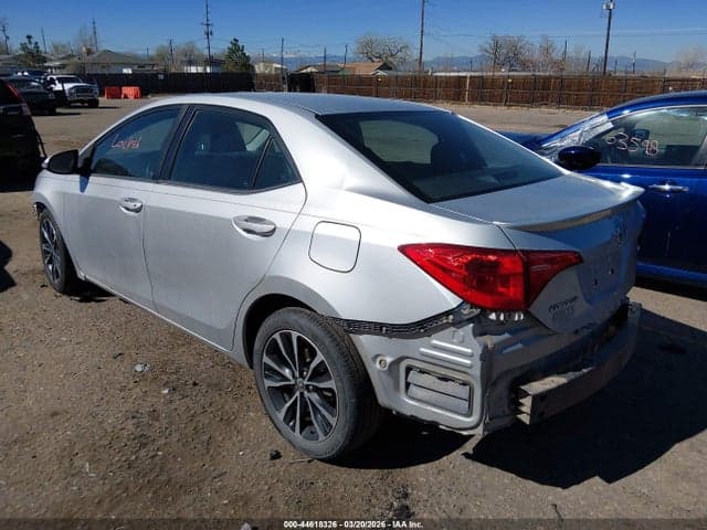 2017 TOYOTA COROLLA SE 3