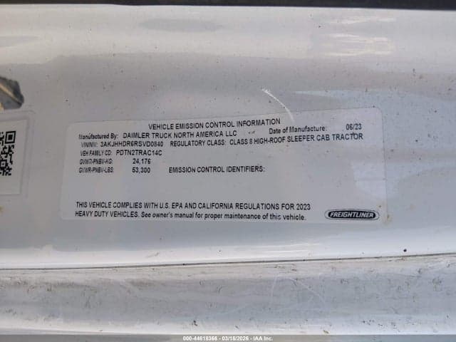 2024 FREIGHTLINER NEW CASCADIA 126 9