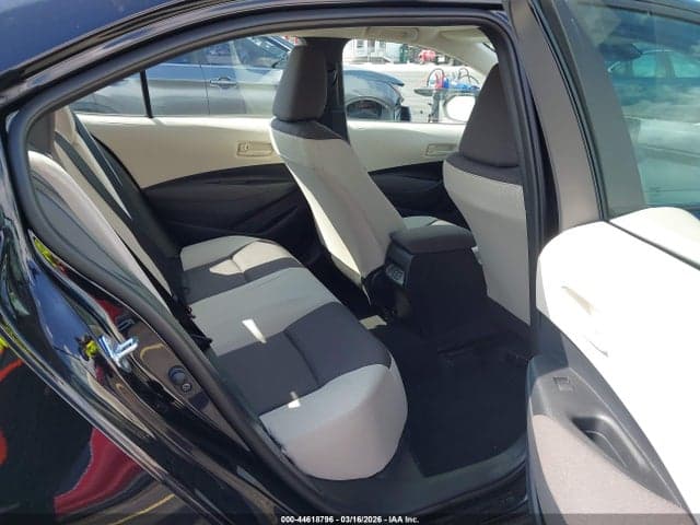 2026 TOYOTA COROLLA LE 8