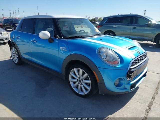 2016 MINI HARDTOP COOPER 1