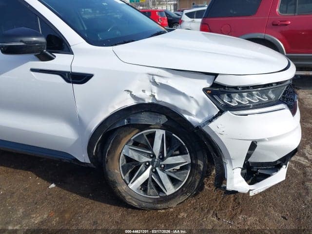 2023 KIA SORENTO S 6