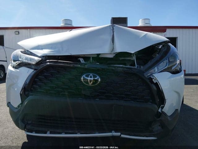 2024 TOYOTA COROLLA CROSS L 6