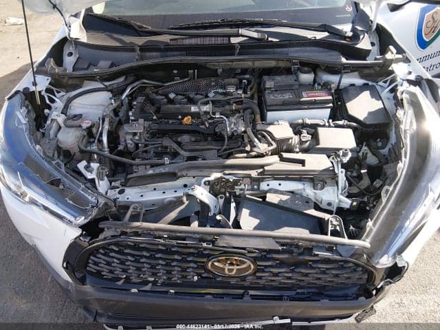 2024 TOYOTA COROLLA CROSS L 10