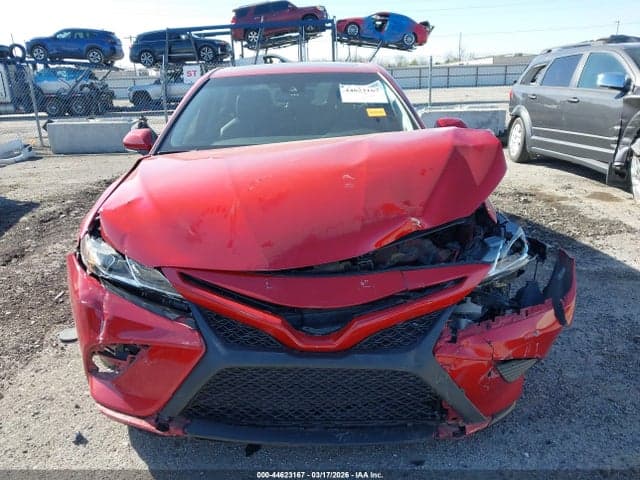 2020 TOYOTA CAMRY SE 6