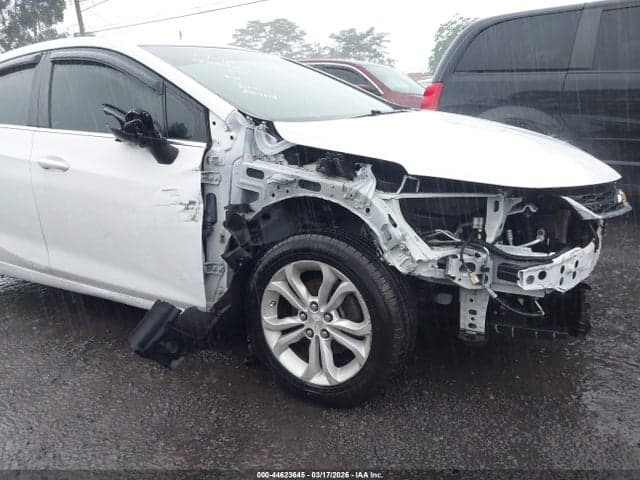 2019 CHEVROLET CRUZE LT 17