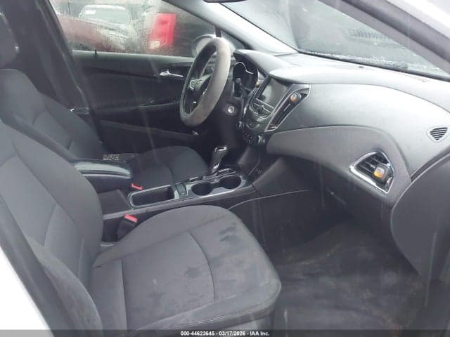 2019 CHEVROLET CRUZE LT 5