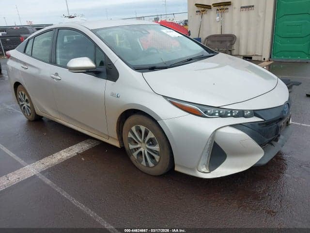 2022 TOYOTA PRIUS PRIME LE
