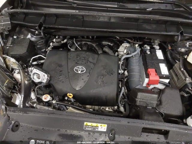 2022 TOYOTA HIGHLANDER XLE 10