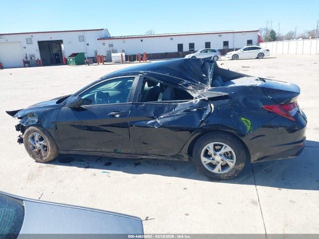 2021 HYUNDAI ELANTRA SE 14