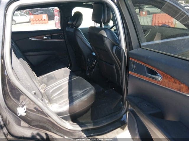 2020 LINCOLN NAUTILUS RESERVE 8